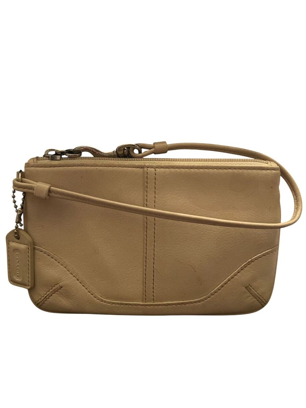 WR40. Coach wristlet - off white